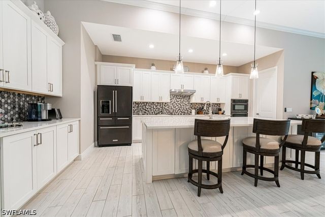 14620 Regatta LN, Naples, FL 34114