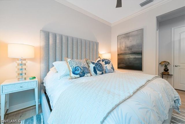 14620 Regatta LN, Naples, FL 34114