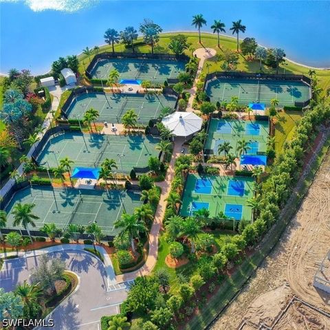 14620 Regatta LN, Naples, FL 34114