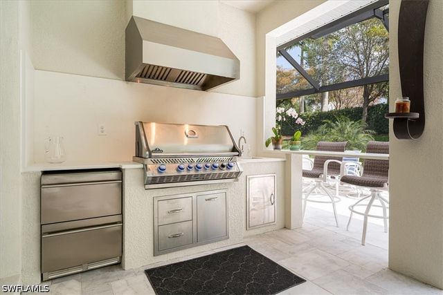 14620 Regatta LN, Naples, FL 34114