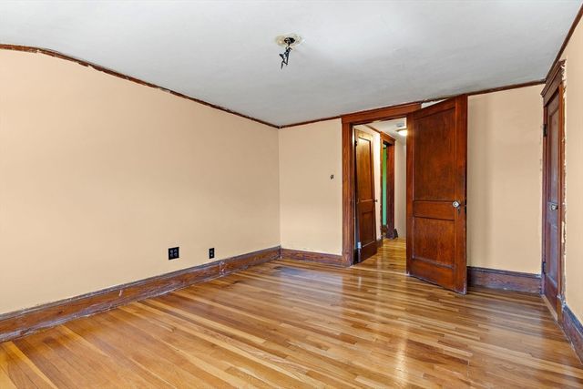 61 Ross St, Medford, MA 02155