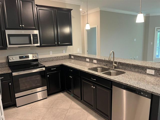 1712 ROSEVILLE STREET, Lutz, FL 33549