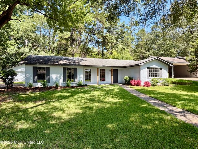 904 Kent Drive, Clinton, MS 39056