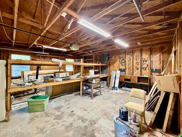 904 Kent Drive, Clinton, MS 39056