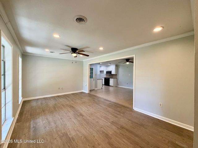 904 Kent Drive, Clinton, MS 39056