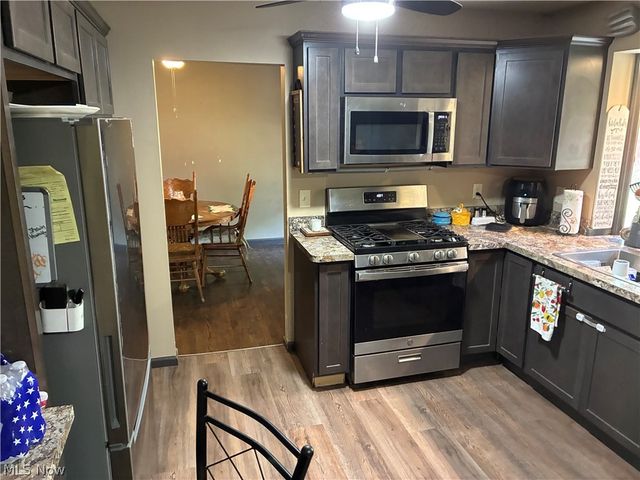 7176 Hunter Drive, Medina, OH 44215