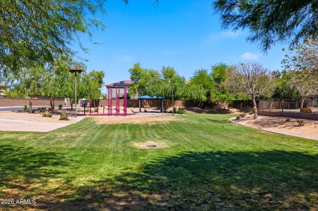 9407 W EATON Road, Phoenix, AZ 85037