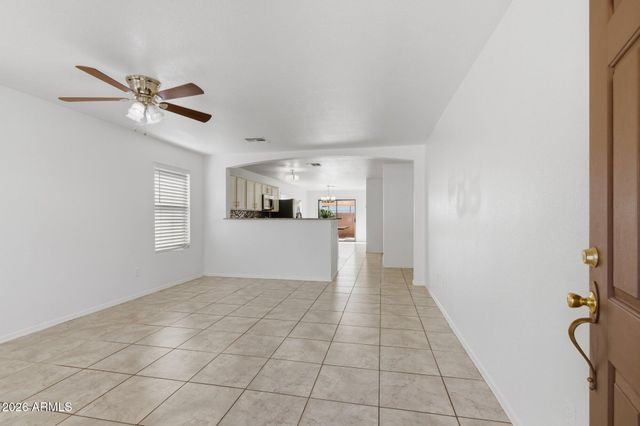 9407 W EATON Road, Phoenix, AZ 85037