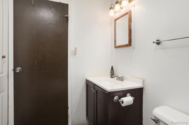 1941 Orleans Street 72, Detroit, MI 48207