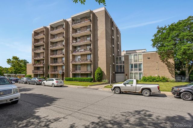 1941 Orleans Street 72, Detroit, MI 48207