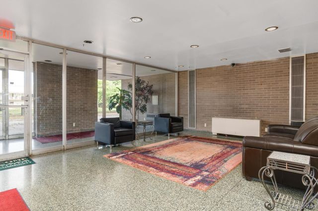 1941 Orleans Street 72, Detroit, MI 48207