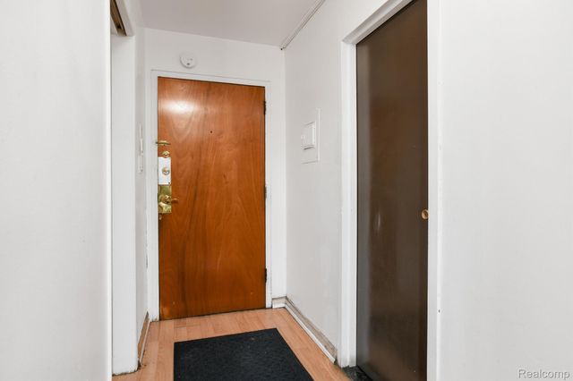 1941 Orleans Street 72, Detroit, MI 48207