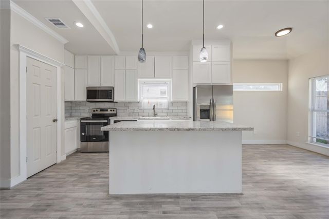 2708 Sam Wilson Street, Houston, TX 77020