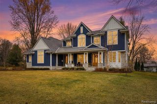 345 Dalebrook Lane, Bloomfield Hills, MI 48301