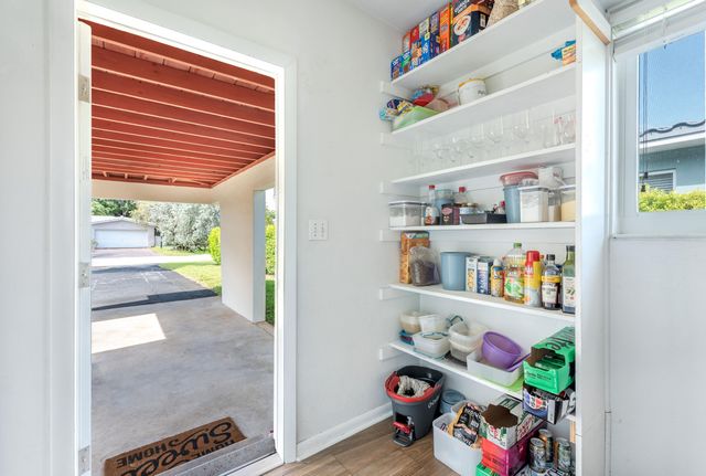1777 NE 46th Street, Oakland Park, FL 33334