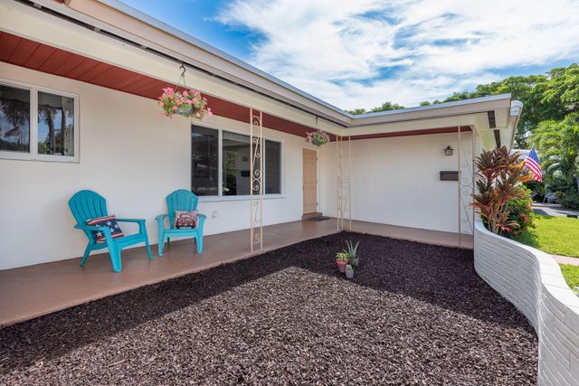 1777 NE 46th Street, Oakland Park, FL 33334