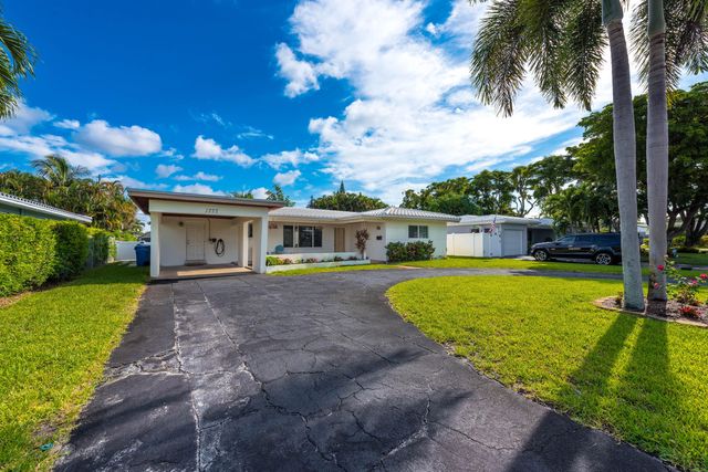 1777 NE 46th Street, Oakland Park, FL 33334