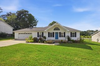 50 Chestnut Ridge Road, Ringgold, GA 30736