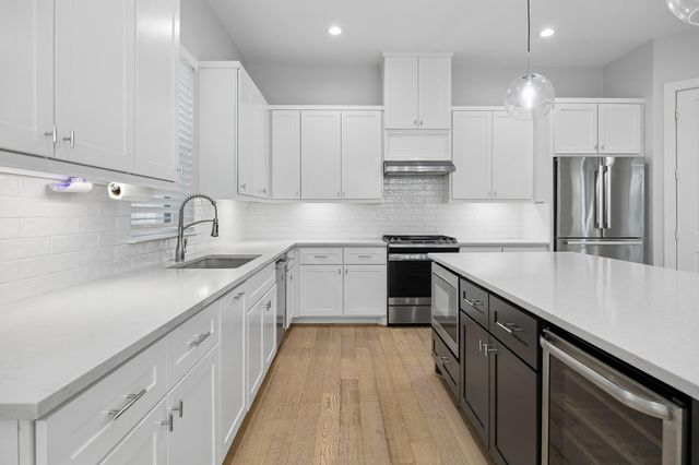 8705 Ojeman Oaks Lane, Houston, TX 77055
