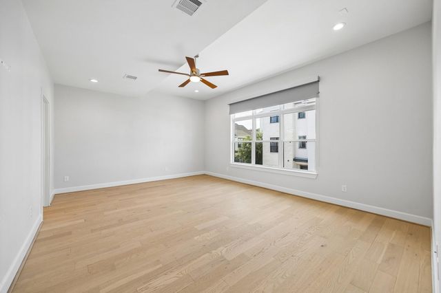 8705 Ojeman Oaks Lane, Houston, TX 77055