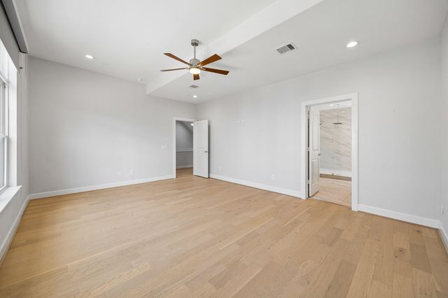 8705 Ojeman Oaks Lane, Houston, TX 77055
