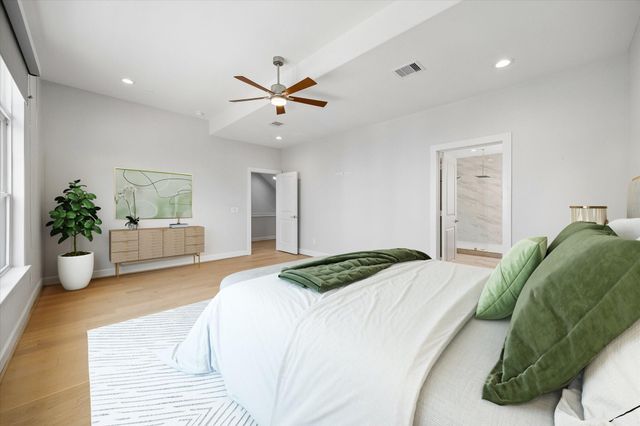 8705 Ojeman Oaks Lane, Houston, TX 77055