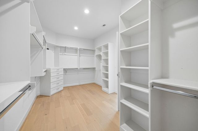 8705 Ojeman Oaks Lane, Houston, TX 77055