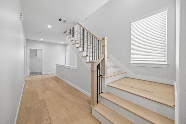 8705 Ojeman Oaks Lane, Houston, TX 77055
