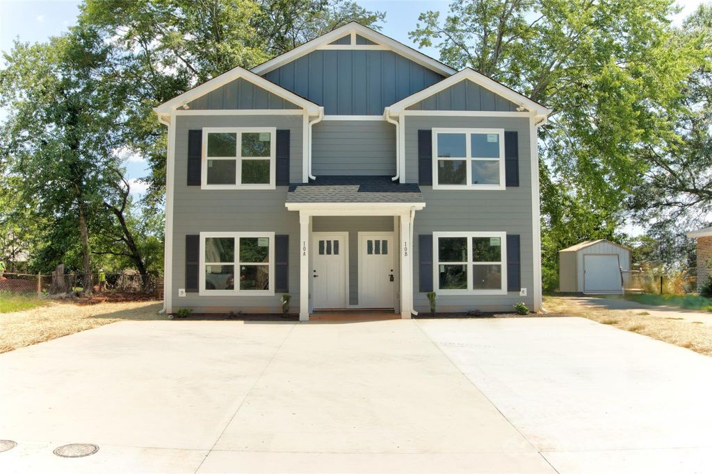 119 8th Avenue Drive SE 5, Hickory, NC 28602
