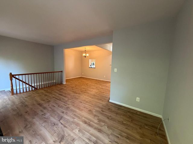 43786 GROVEMONT TER, Ashburn, VA 20147