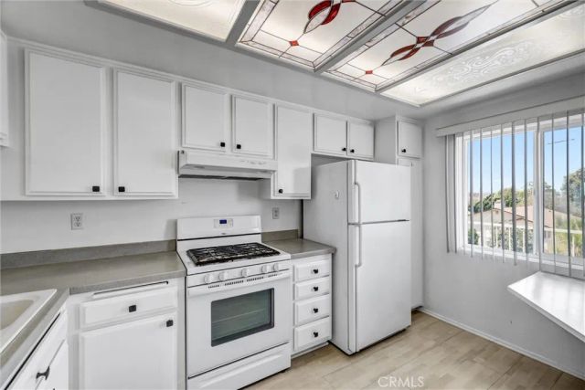 3845 Farquhar Avenue 309, Los Alamitos, CA 90720
