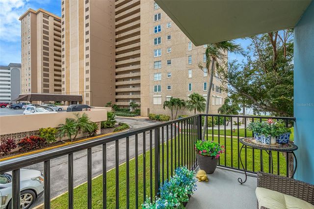 5220 BRITTANY DRIVE S 201, St Petersburg, FL 33715
