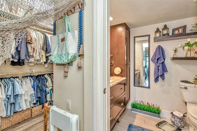 5220 BRITTANY DRIVE S 201, St Petersburg, FL 33715