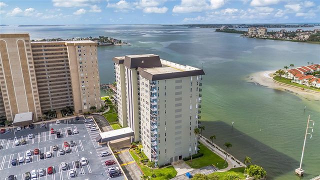 5220 BRITTANY DRIVE S 201, St Petersburg, FL 33715