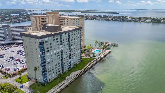 5220 BRITTANY DRIVE S 201, St Petersburg, FL 33715