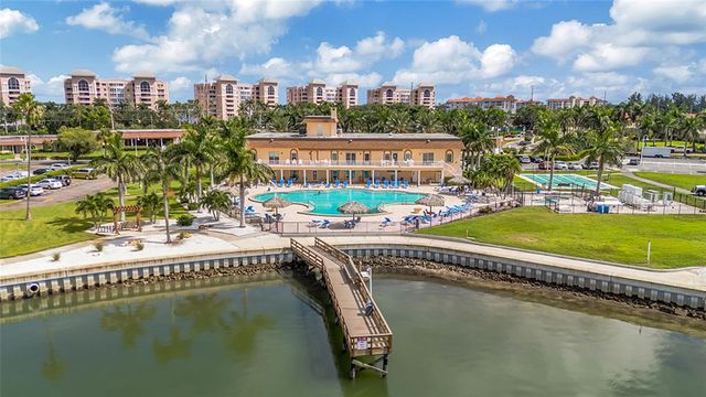 5220 BRITTANY DRIVE S 201, St Petersburg, FL 33715
