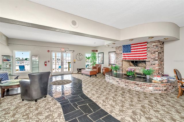 5220 BRITTANY DRIVE S 201, St Petersburg, FL 33715