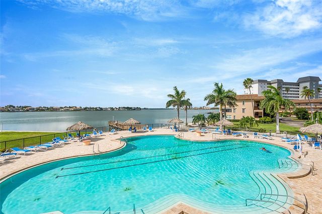 5220 BRITTANY DRIVE S 201, St Petersburg, FL 33715