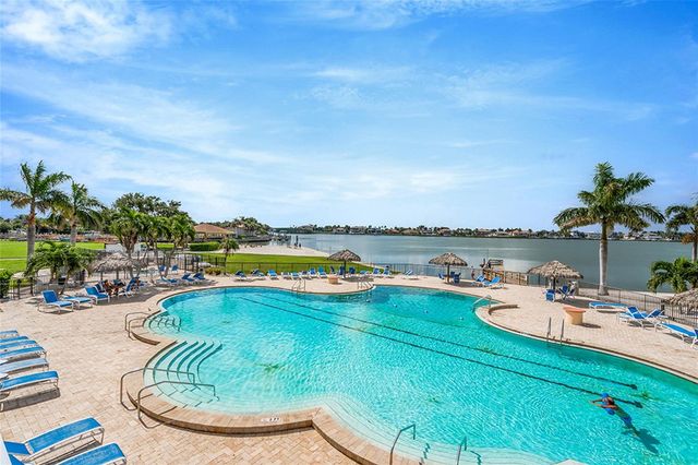 5220 BRITTANY DRIVE S 201, St Petersburg, FL 33715