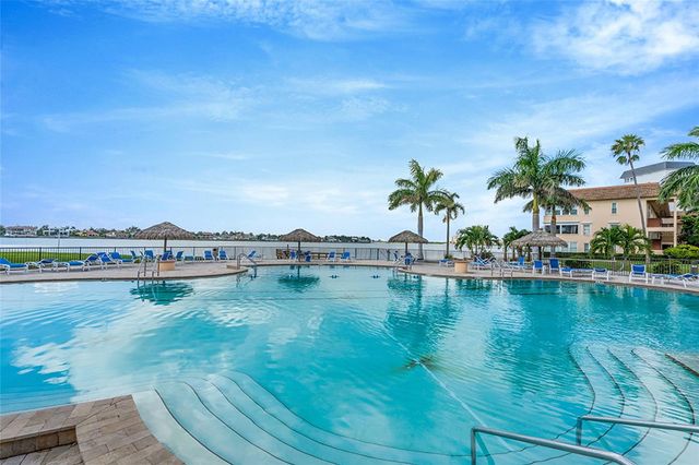 5220 BRITTANY DRIVE S 201, St Petersburg, FL 33715