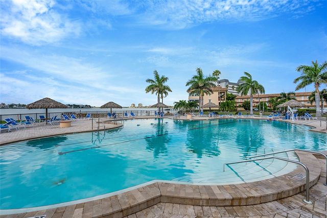5220 BRITTANY DRIVE S 201, St Petersburg, FL 33715