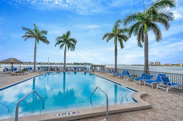 5220 BRITTANY DRIVE S 201, St Petersburg, FL 33715