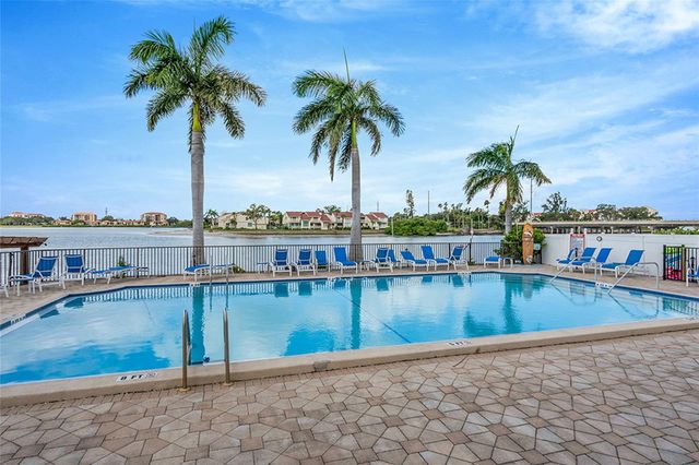 5220 BRITTANY DRIVE S 201, St Petersburg, FL 33715