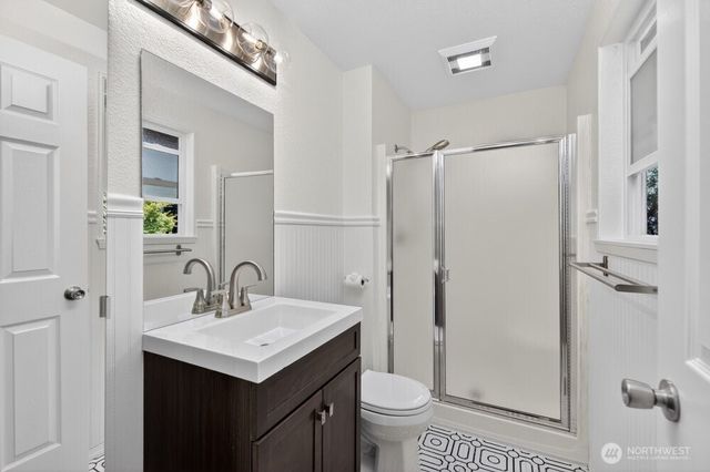 24306 87th Place W, Edmonds, WA 98026