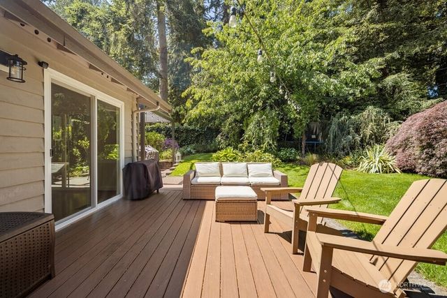24306 87th Place W, Edmonds, WA 98026