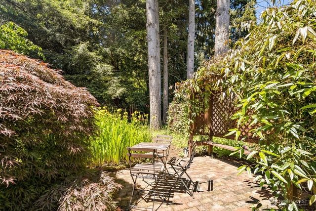 24306 87th Place W, Edmonds, WA 98026