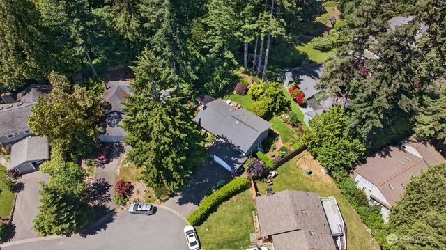 24306 87th Place W, Edmonds, WA 98026