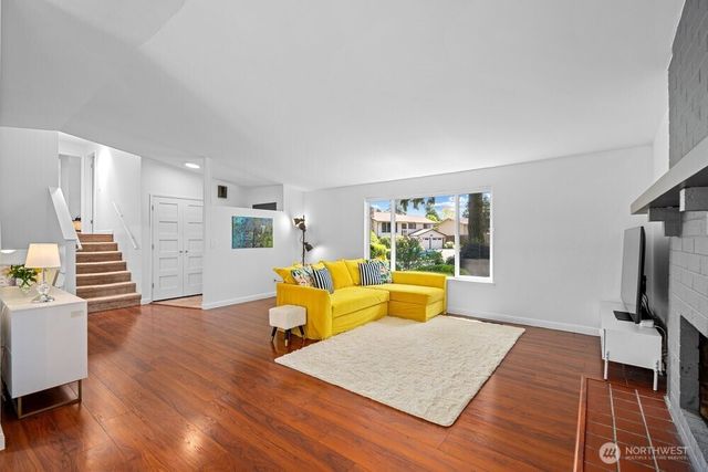 24306 87th Place W, Edmonds, WA 98026