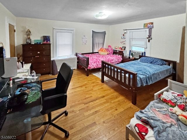 115 Kansas St, Hackensack City, NJ 07601