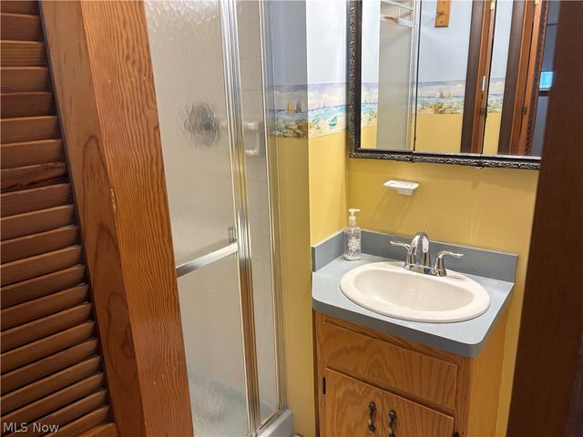 1442 Youll Street, Niles, OH 44446